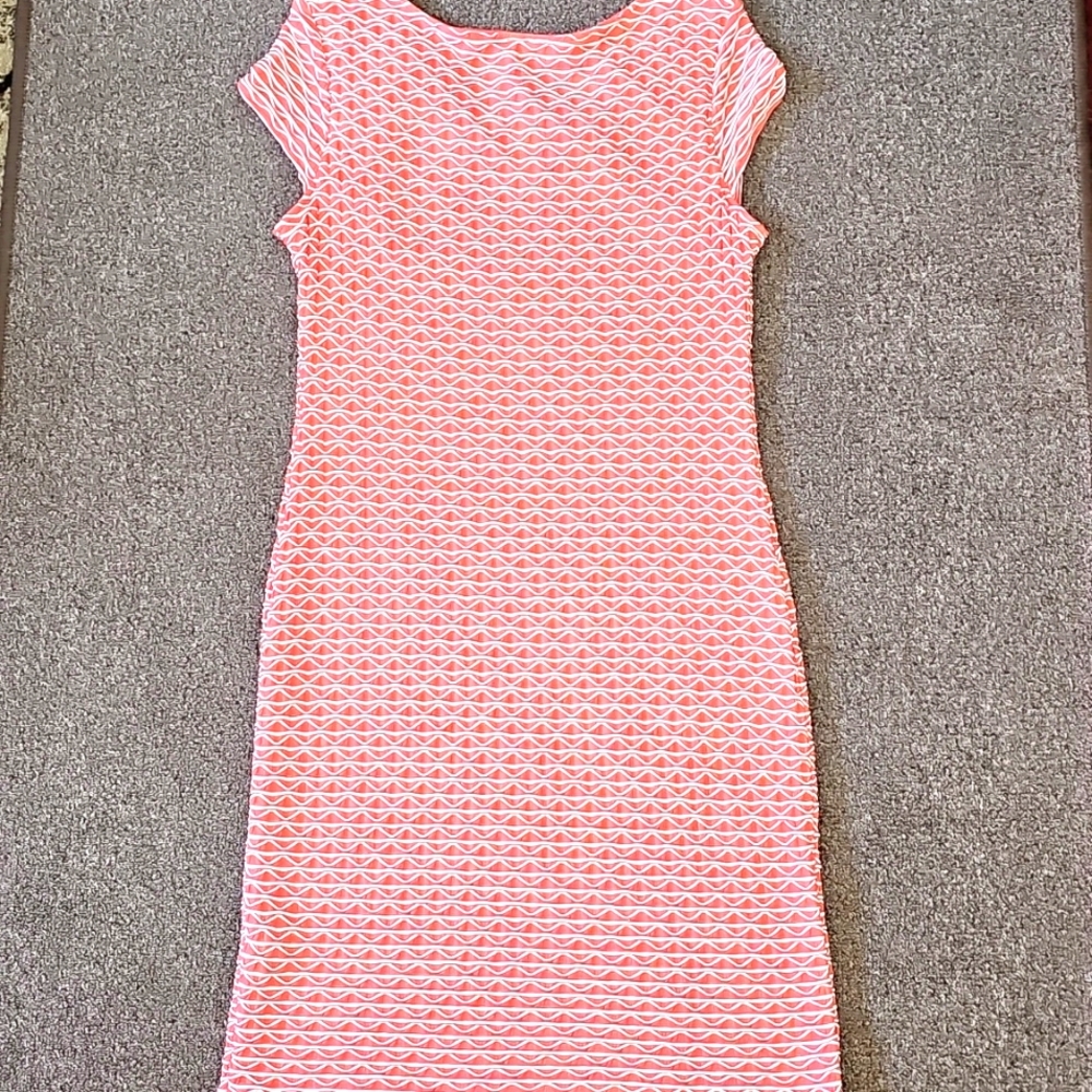 Dress - Picture 6 of 16